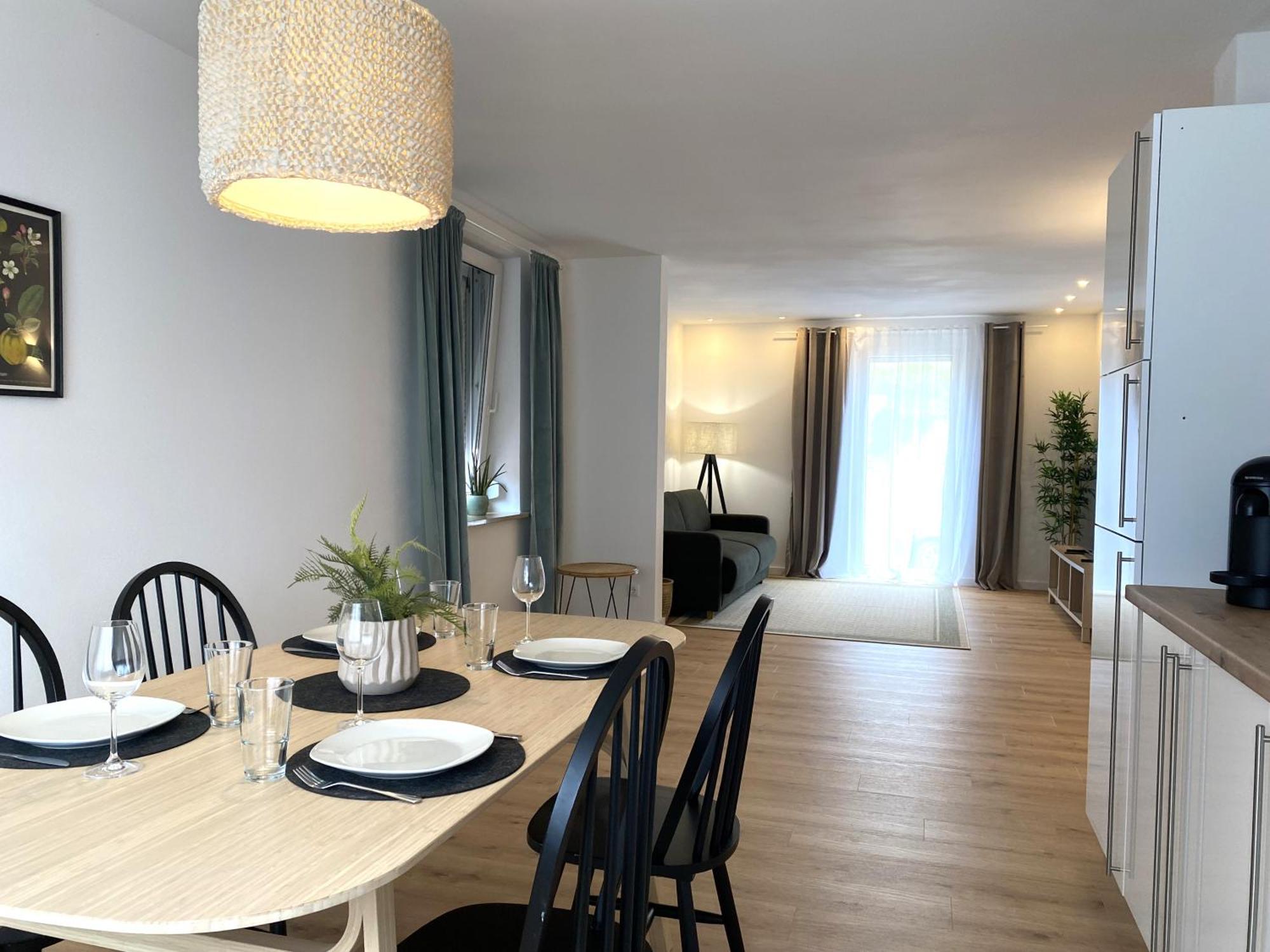 Modern Living Apartment - Naehe Krankenhaus, Altstadt, Bahnhof - 3-Zimmer Amberg Ngoại thất bức ảnh