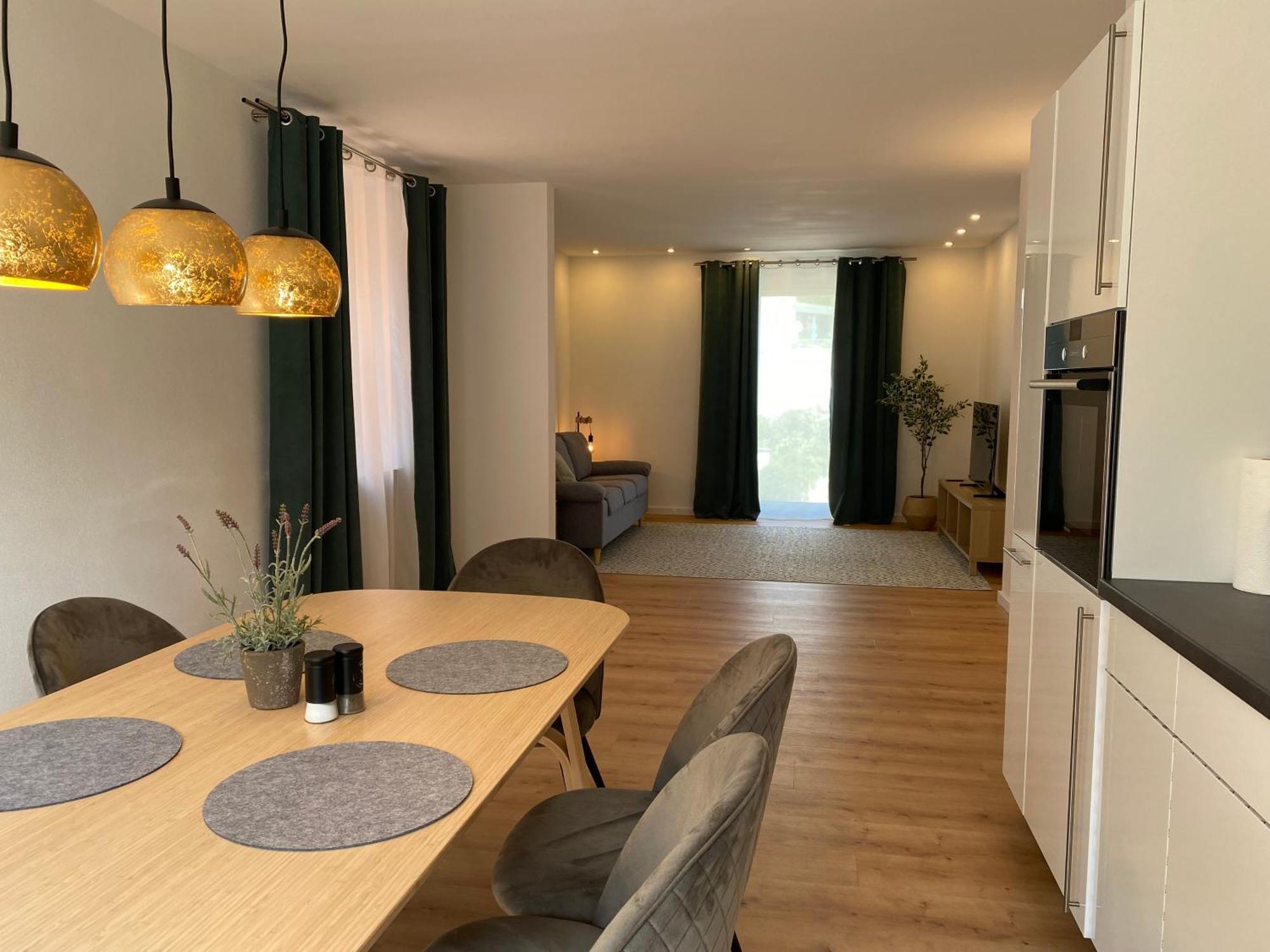 Modern Living Apartment - Naehe Krankenhaus, Altstadt, Bahnhof - 3-Zimmer Amberg Ngoại thất bức ảnh